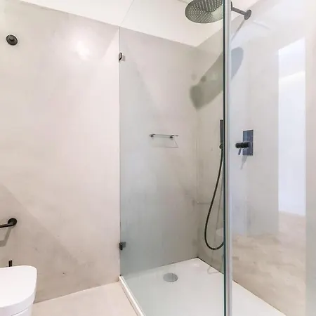 In Cais Do Sodre Lisboa